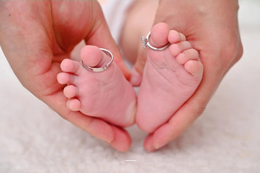 新泰宝宝打喷嚏发烧 新泰宝宝打喷嚏发烧